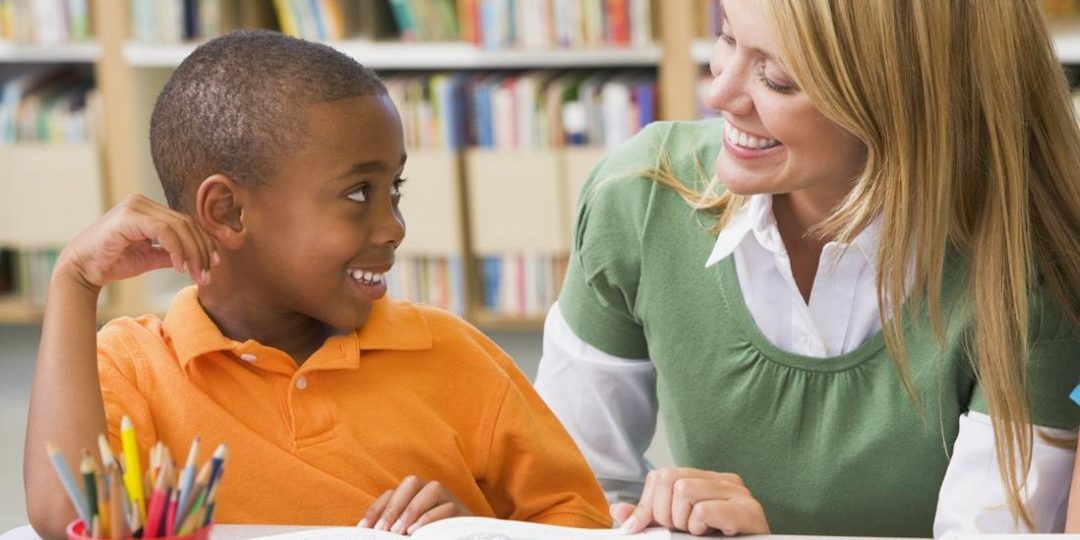 educatrice_remplacement-coup-de-pouce-3-1080×675